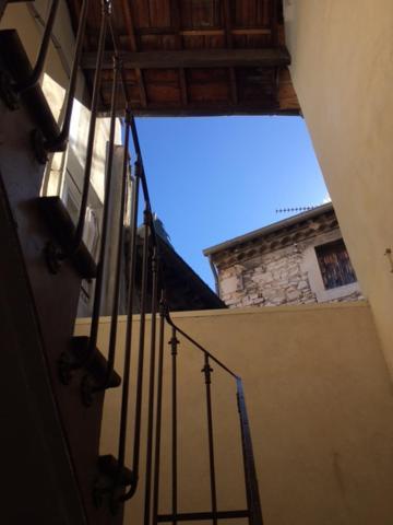 Appart Sympa Dans Le Vieux Nîmes Exteriér fotografie